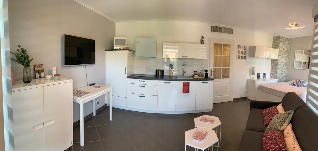 Apartamento Joli Climatise Avec Jardin Dans Avec Piscine